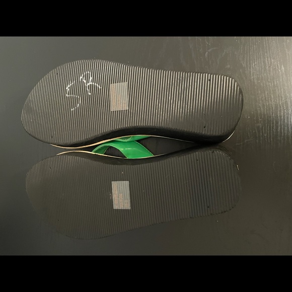 Neon green and white thong sandal, with wedge heel - size 10 - Picture 4 of 7